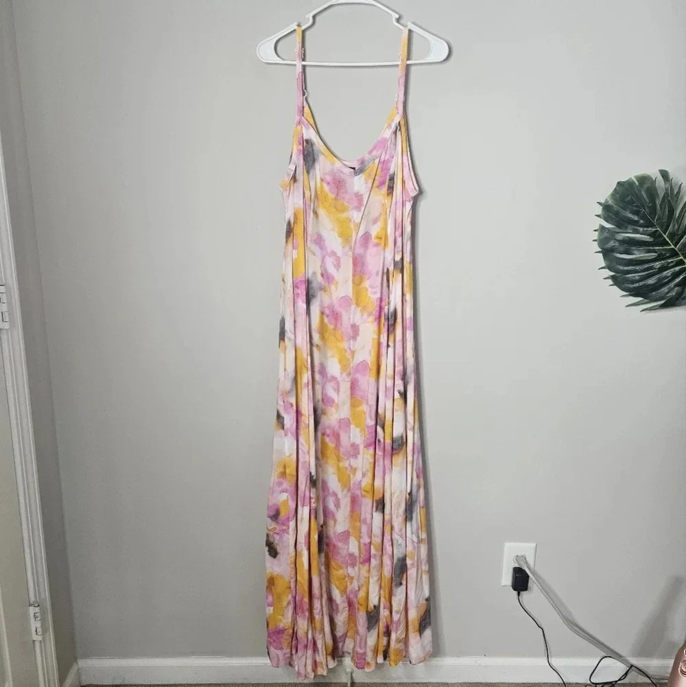 NWT Torrid Tie Dye Maxi Dress 1